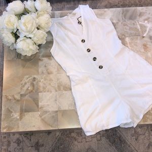 White Cotten linen romper